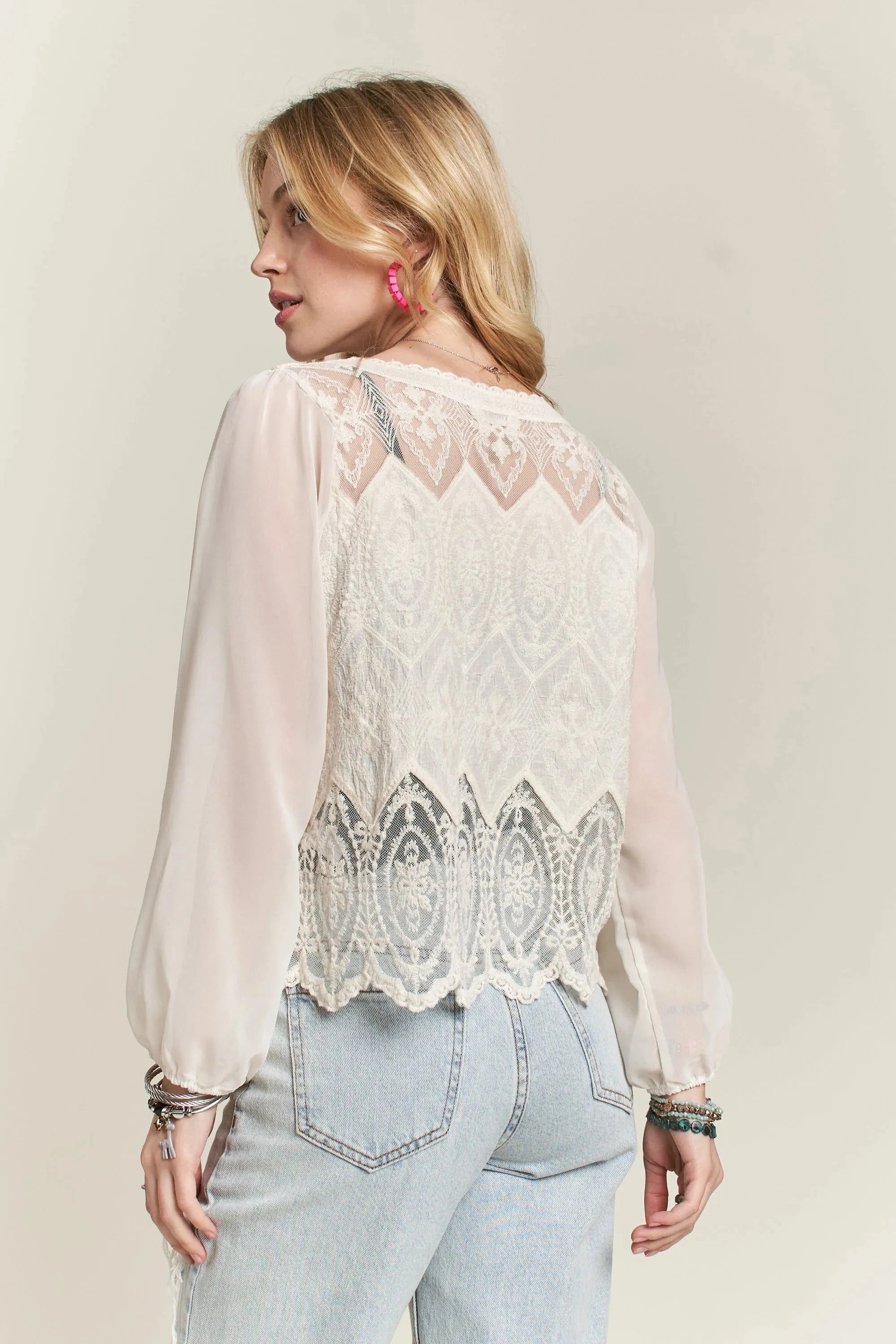 9d6f9c236fdf469dbf6525362be06598-Max-Origin