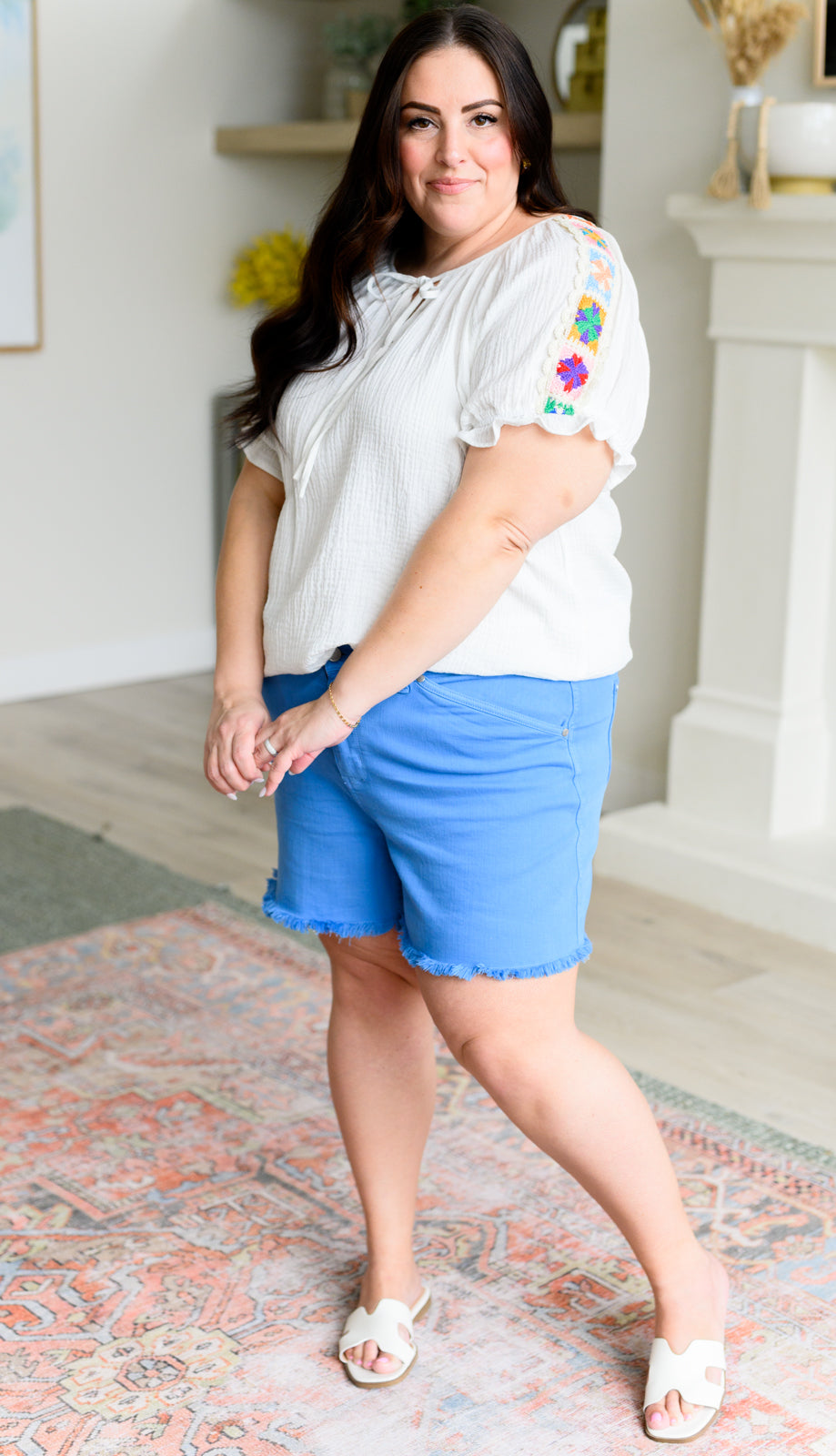 White Cotton Boho Top with Sky Blue Judy Blue Shorts