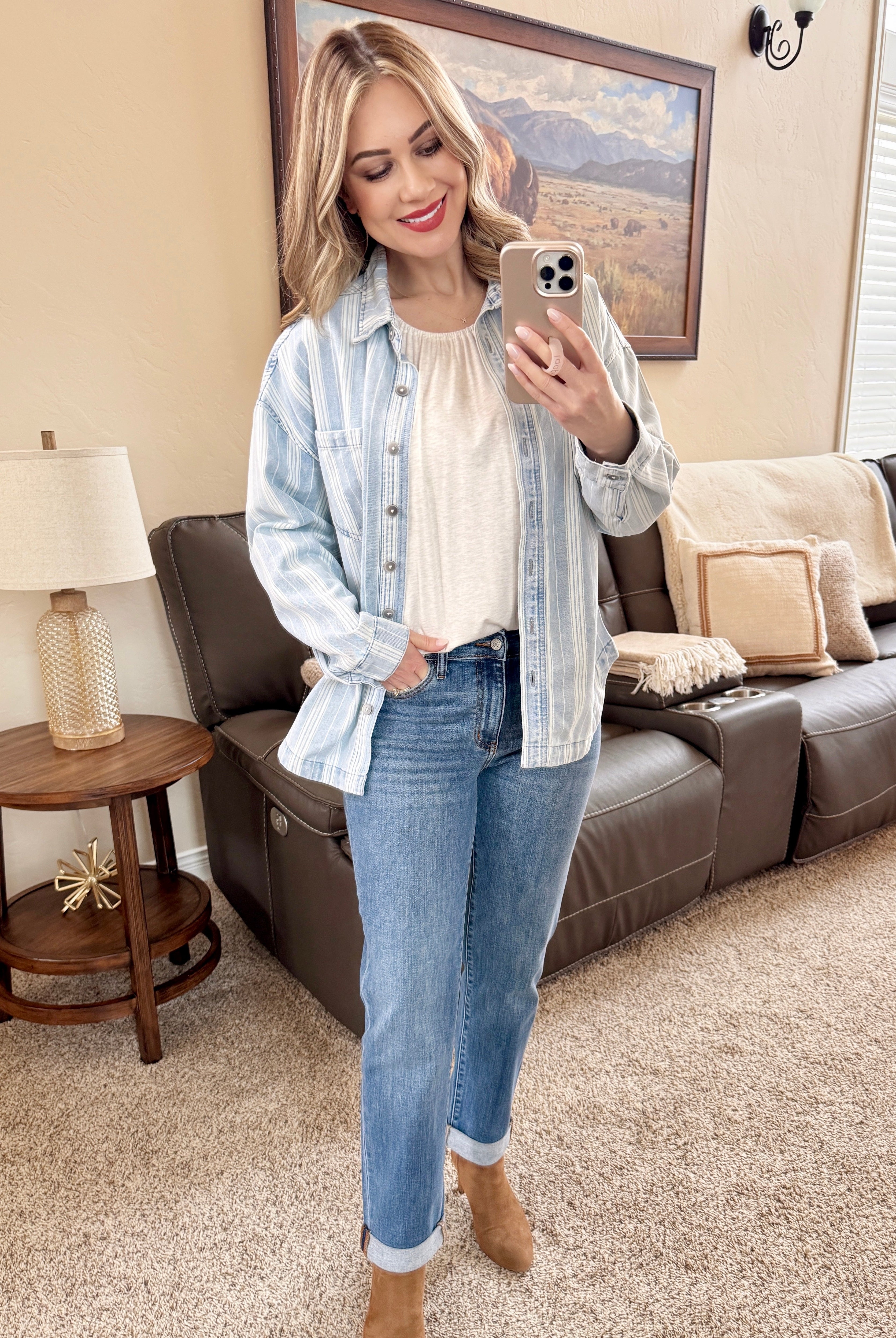 unique-id-1f42168f-6822-4623-bf50-e1cb7baafb2b