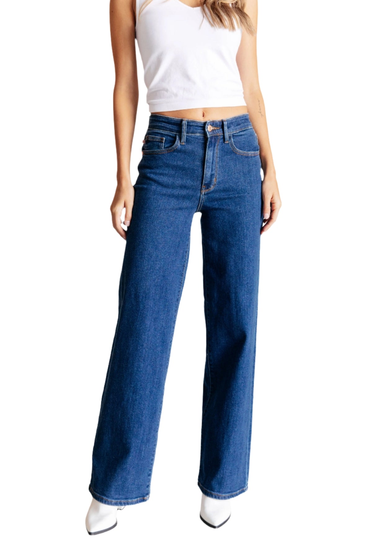 Judy Blue Hazel Wide Leg Jeans on Casey