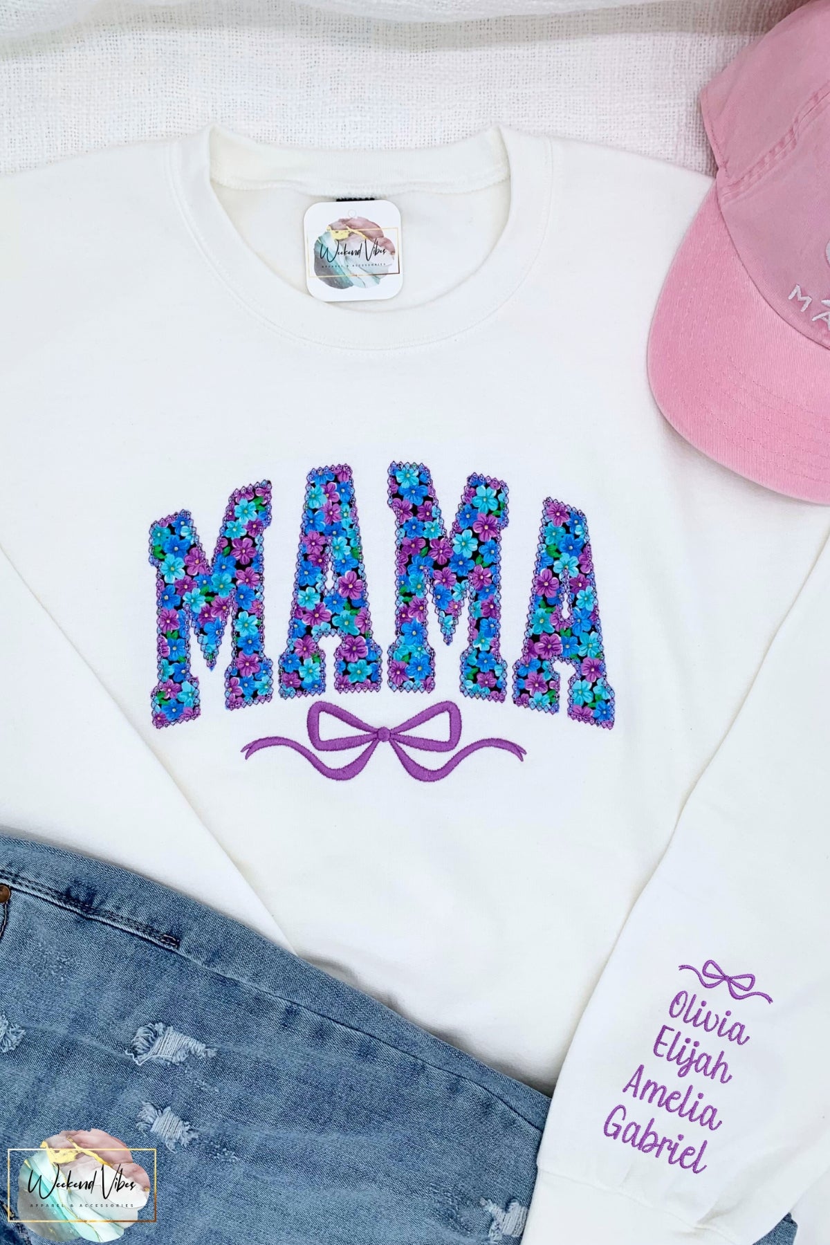 MAMA Sweatshirt with kid's names on the sleeve - Embroidered Applique with Floral fabric and satin stitch bow