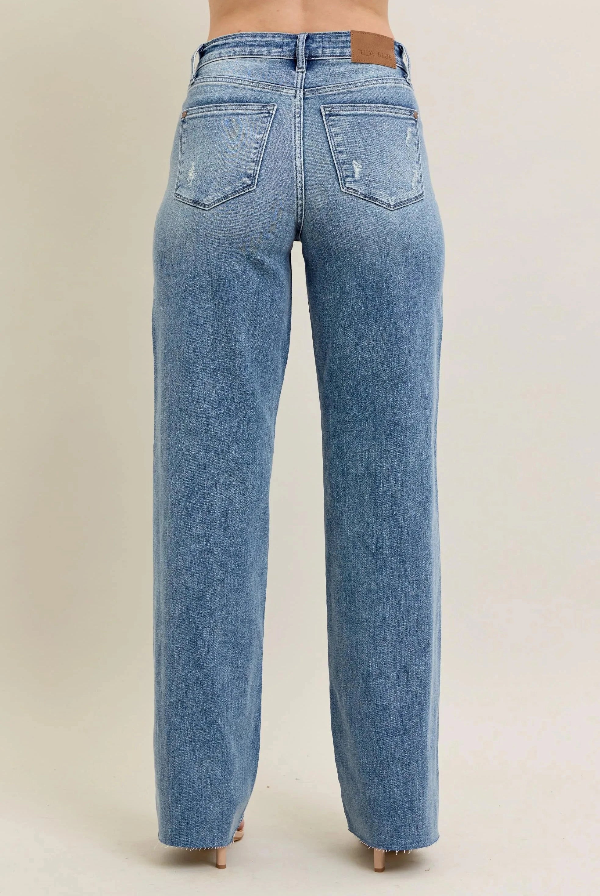 ba4a242151f34908a0720403dd67ef66-Max-Origin