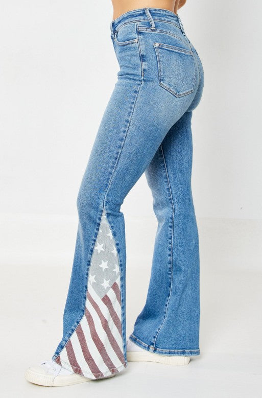 Freedom Rings Judy Blue Flare Jeans in Medium Wash