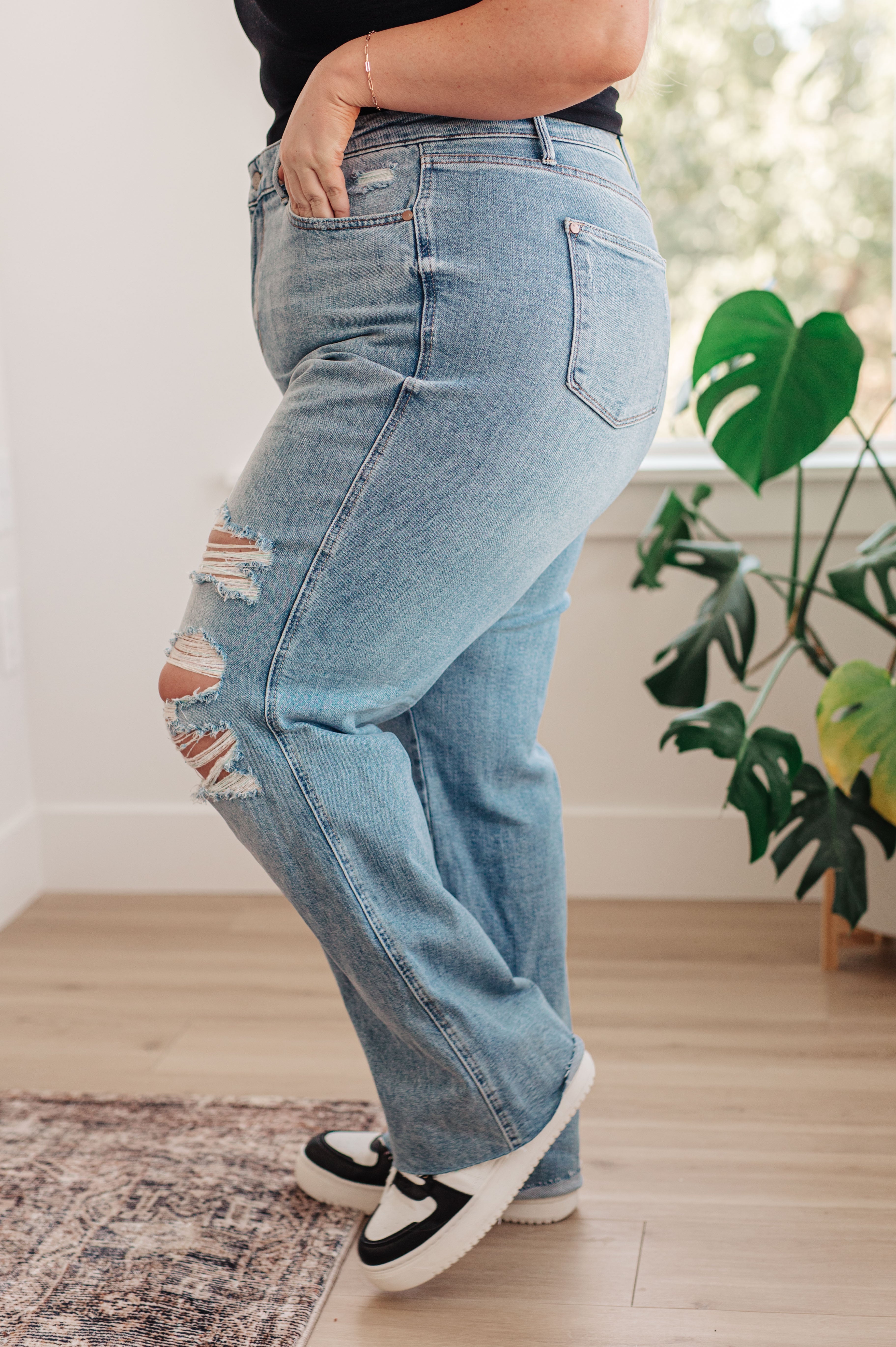 Judy Blue Ramona High Rise Rigid Magic Destroyed Straight Jeans-plus side view