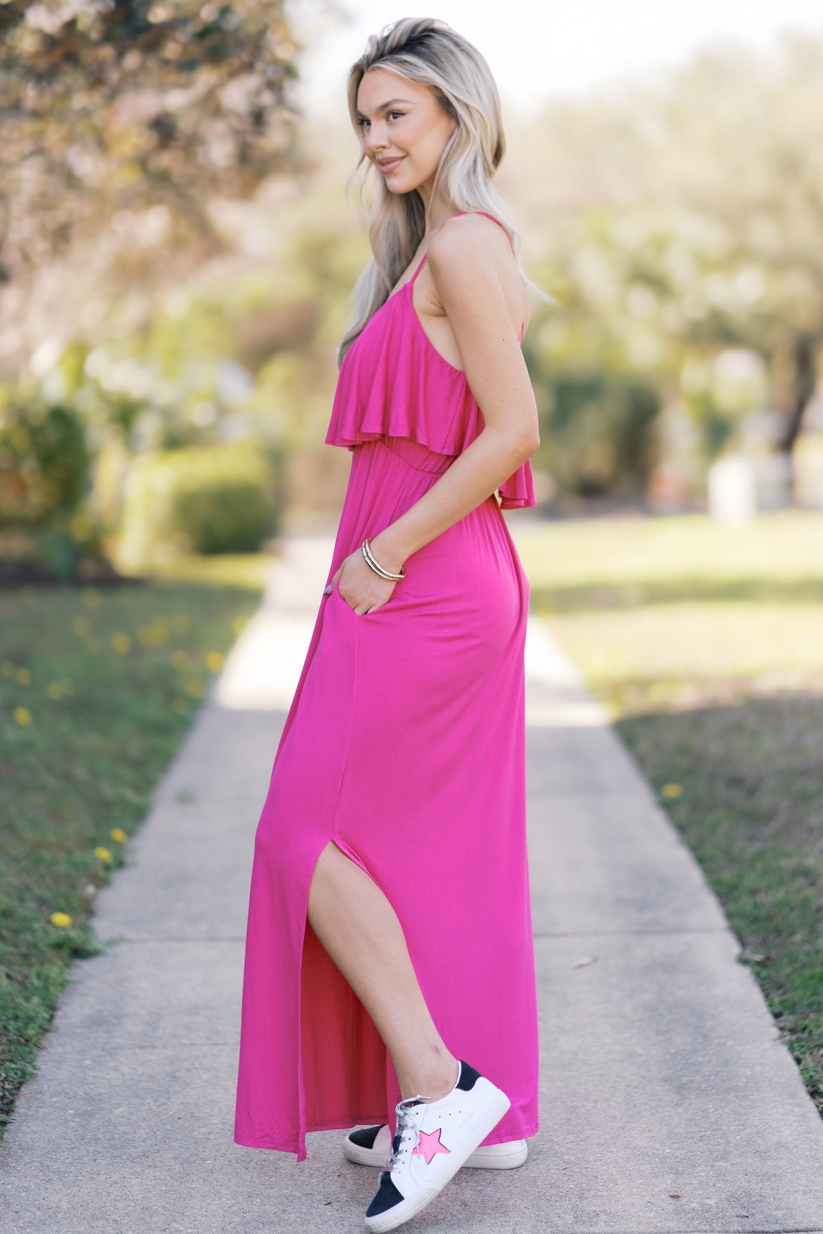 fuchsia maxi dress Vibrant Color:WHTE - WHITE bridal-party The deep plunge and PrettyLittleThing Women's Double Layer