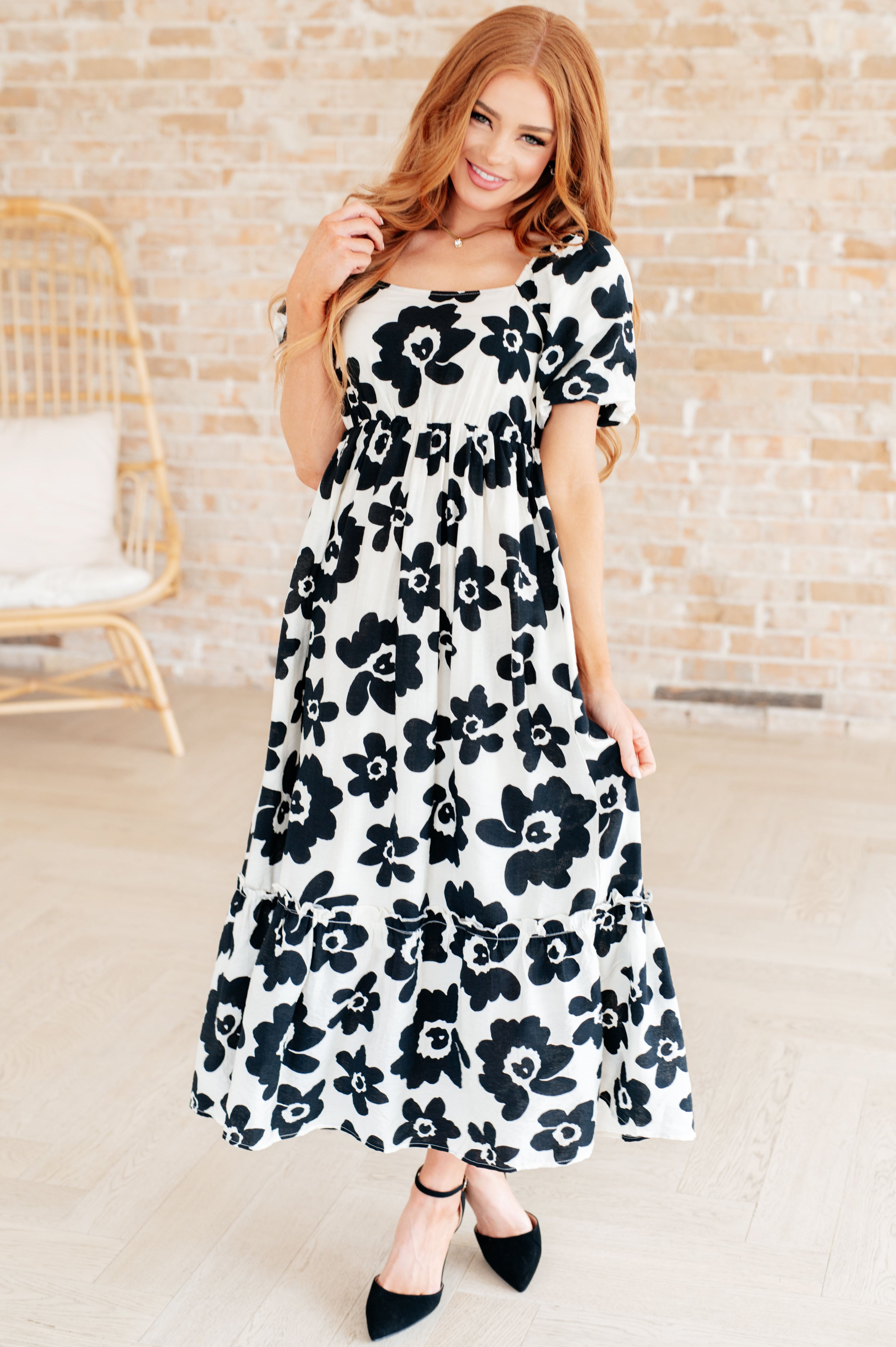 Polagram The Hot Topic Square Neck Floral Dress Small