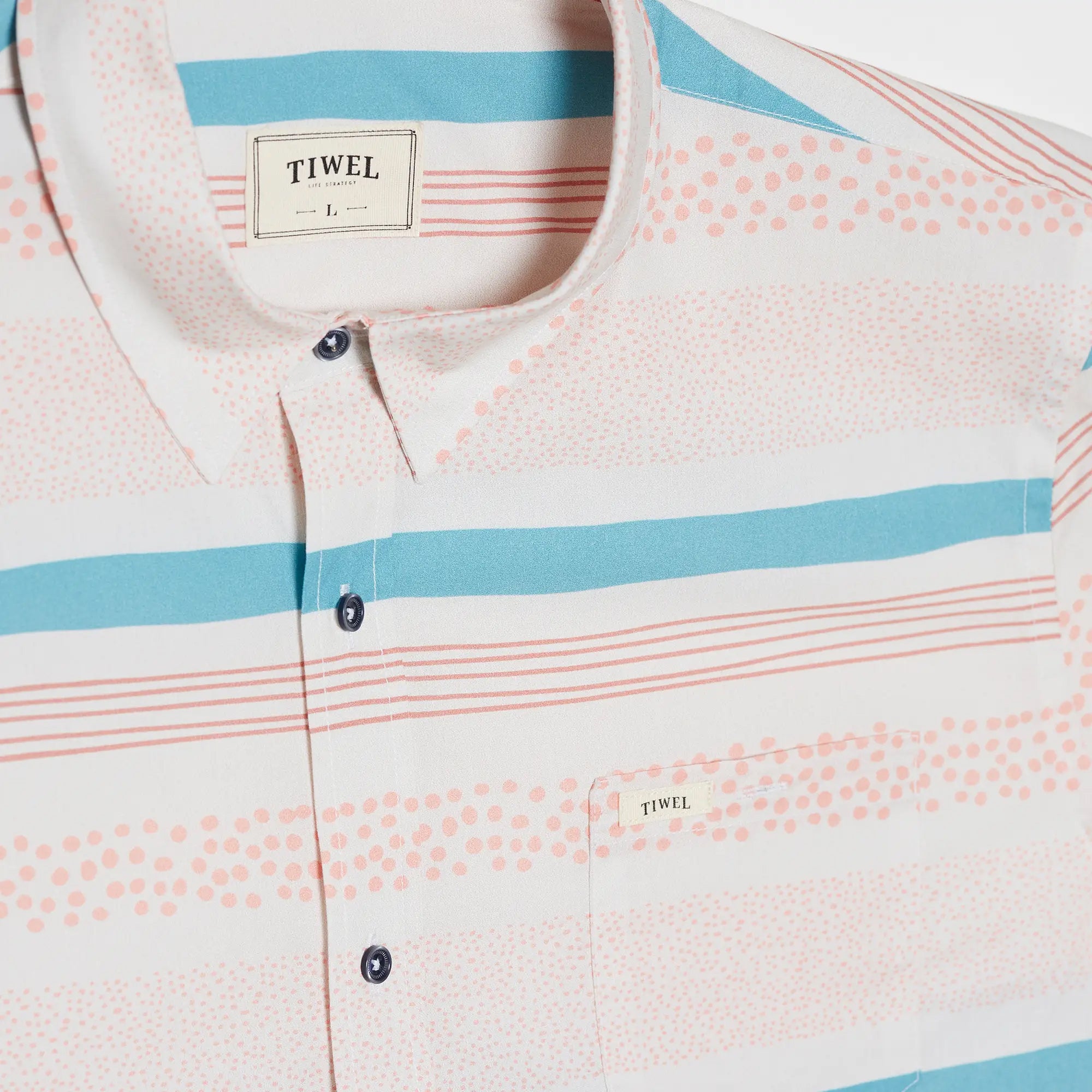 Tiwel Bahia Men's 100% Organic Cotton Button Down Shirt (collar detail)