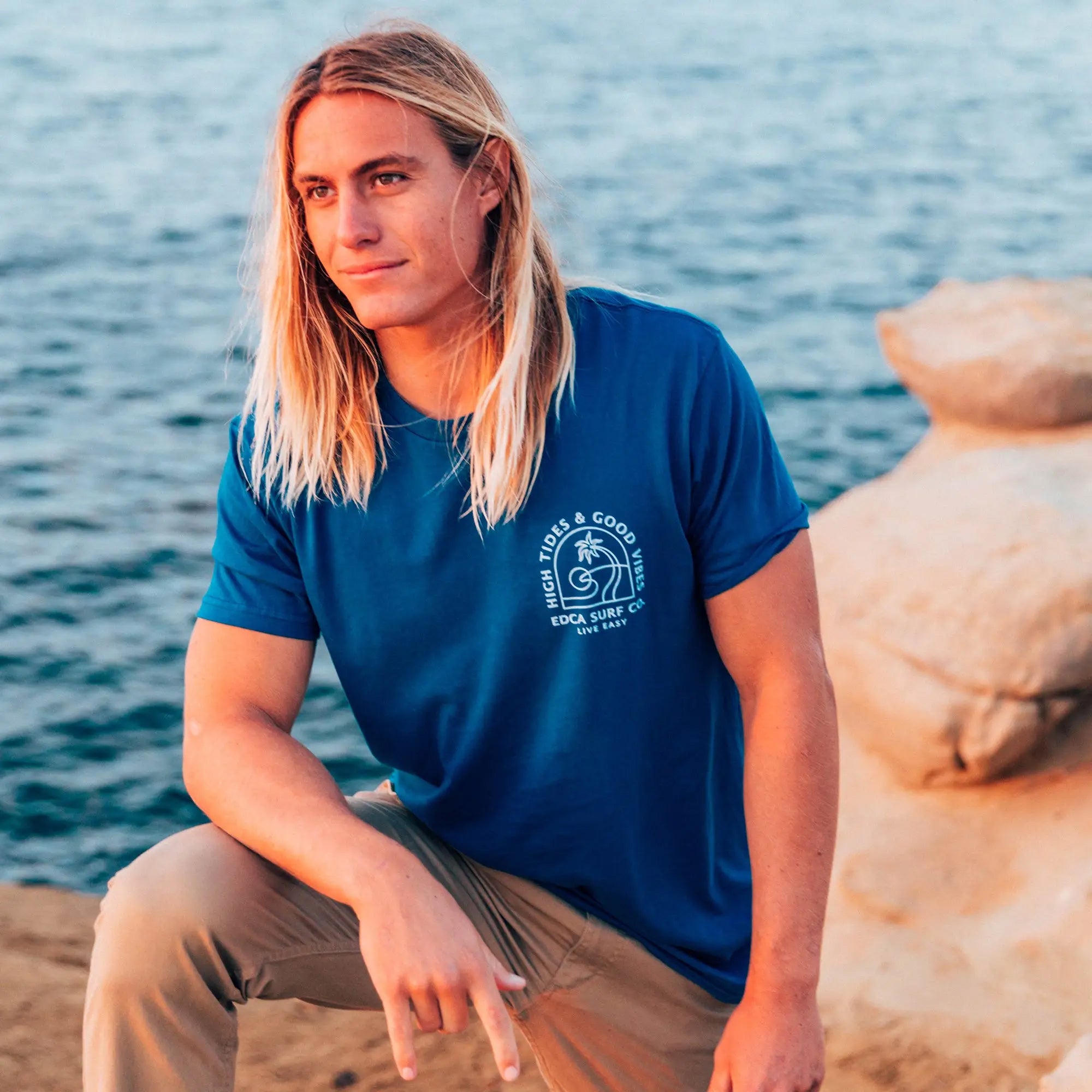 Everyday California Men's Graphic Tee Shirt (comfortable fit)